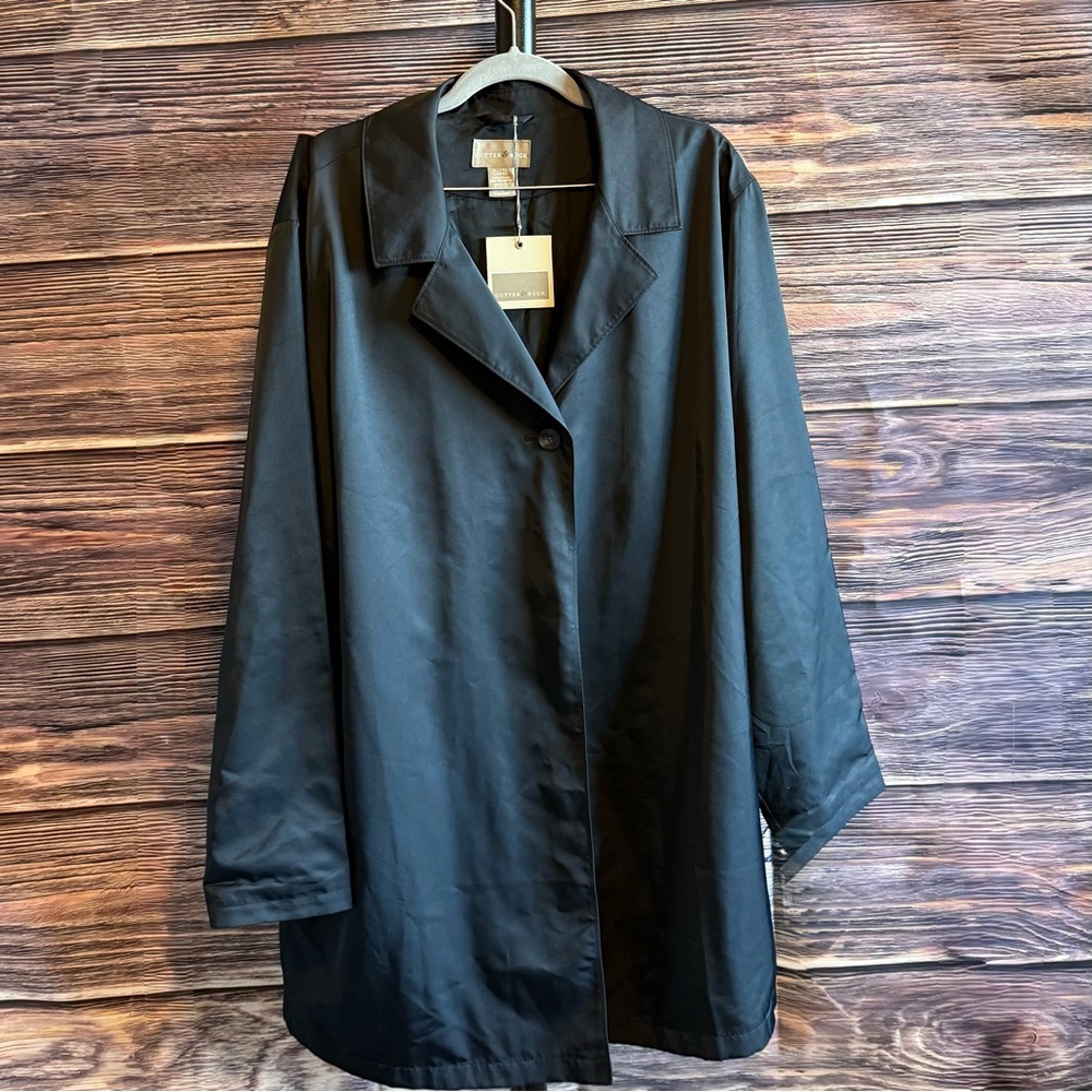 NWT Cutter & Buck Black Ladies' Crop Trench‎ Jacket single button. So stylish